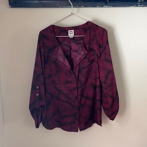 Anne Klein blouse animal print Maroon
